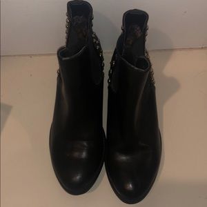 Black Studs boots